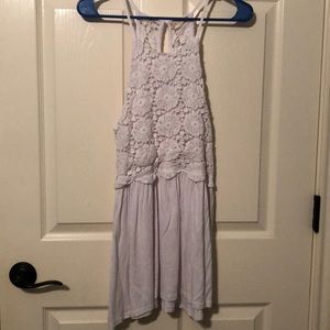 Very cute white lacy tank!!